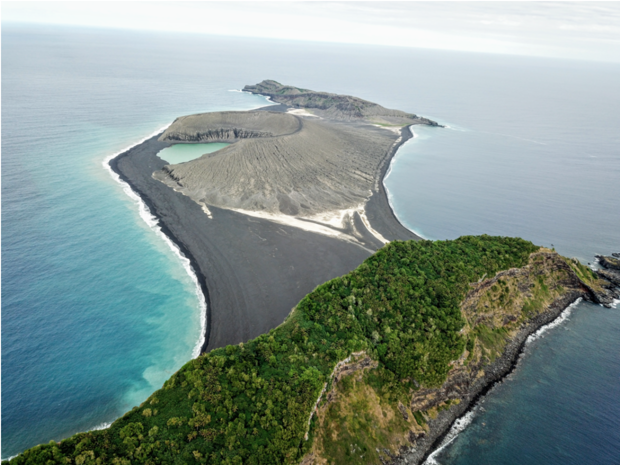 ashisland多高,ashisland身高 life finds a way: "new" tongan island already teeming with birds