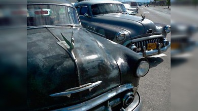 Cuba da luz verde a la compraventa de autos