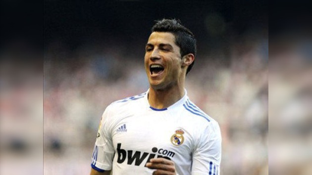 Cristiano Ronaldo adelanta a Messi y Kaká en las redes sociales