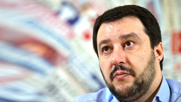 Eurodiputado: "Solo cretinos en Bruselas han podido imponer sanciones a Rusia"