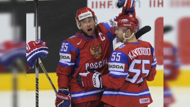 Rusia vence a Eslovaquia y se clasifica para la segunda ronda del Mundial de Hockey