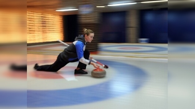 La selección rusa gana el segundo partido de curling de la Copa de Europa