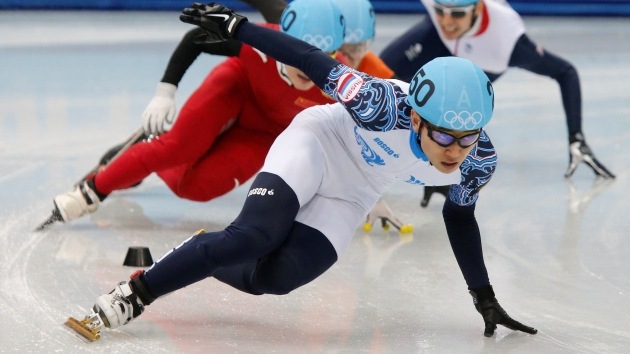 Patinador ruso, campeón de los JJ.OO. en pista corta