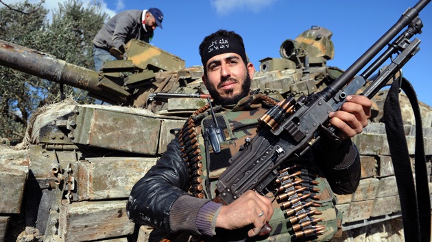 EE.UU. duplicará su ayuda a los rebeldes en Siria y enviará incluso vehículos blindados