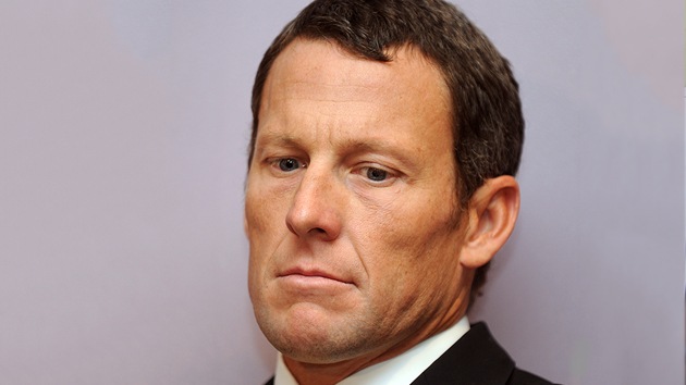 Lance Armstrong podría confesar el dopaje en público
