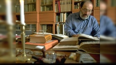 Un regalo para los lectores contemporáneos: Umberto Eco reescribe su obra maestra