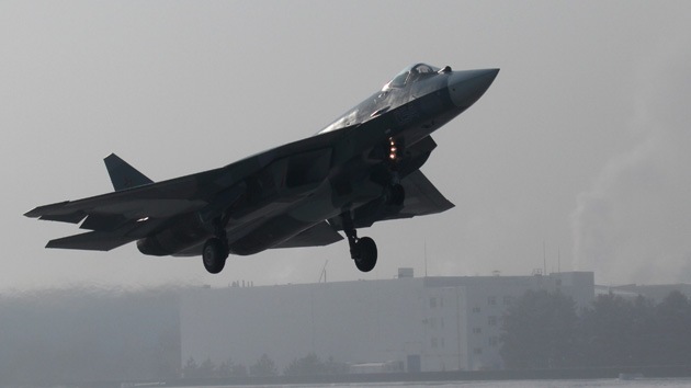 Los pilotos del supercaza ruso T-50 PAK-FA podrán eyectarse a 23 kilómetros de altura