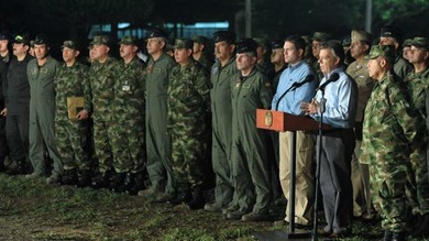 El presidente de Colombia rechaza todo tipo de cese del fuego con las FARC