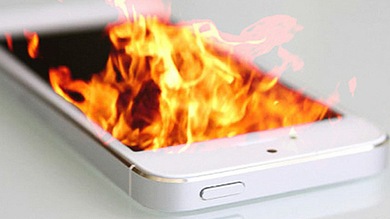 Una joven china muere electrocutada mientras hablaba por su iPhone