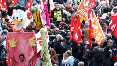 'Ocupa Fráncfort' supera los 20.000 participantes