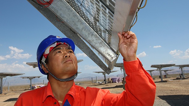 China deja atrás a EE.UU. en energías alternativas