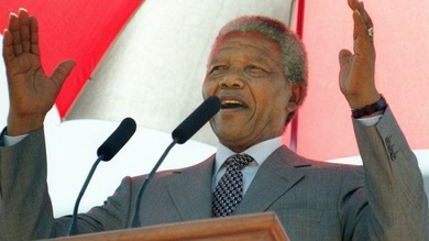 "No puedo olvidar, pero sí perdonar". La filosofía de Nelson Mandela en frases