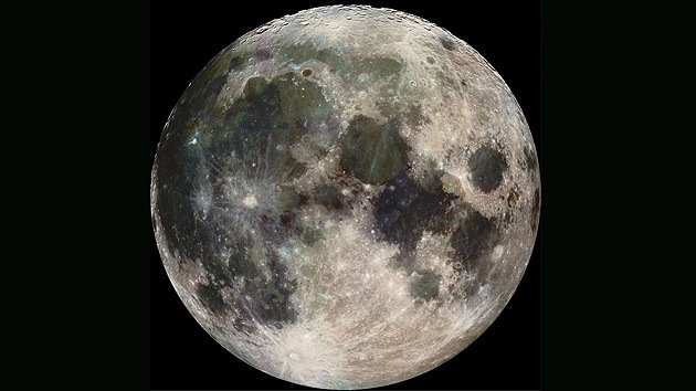 Descubren que la Luna tiene forma de limón