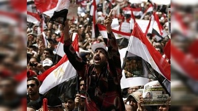 EE.UU. intenta ajustar los resultados de la revolución en Egipto a sus intereses