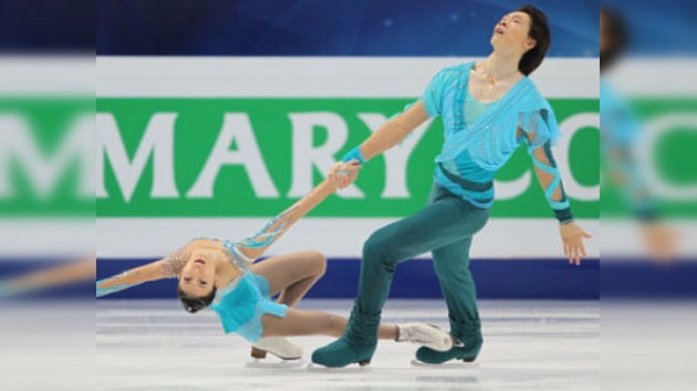 Qing Pang y Jian Tong finalizan primeros tras la primera jornada del Mundial de Patinaje