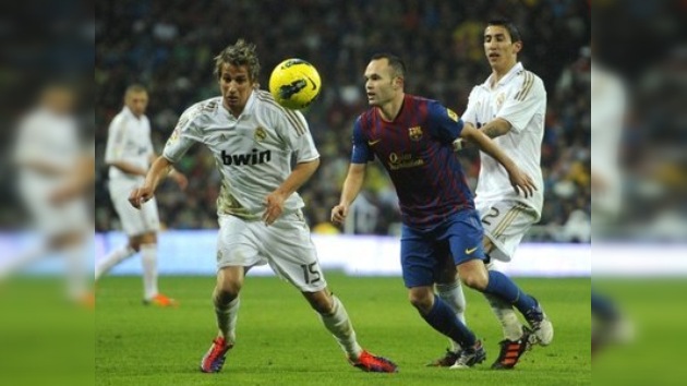 Regalo futbolístico a la vista: probable choque Madrid-Barça en el arranque de 2012