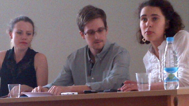 Publican el primer vídeo de Snowden desde que llegó a Moscú