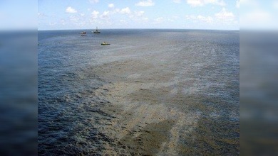 Brasil prohíbe salir del país a 17 directivos de Chevron