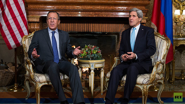 Lavrov a Kerry: "Es inviable presionar a Rusia"