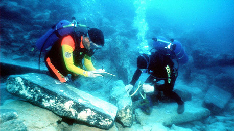 Hallan en la 'Atlántida' israelí la estructura de madera más antigua