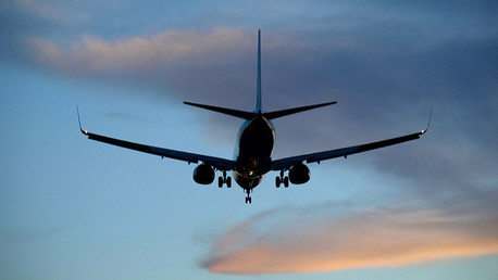 United Airlines demanda al joven creador de un sitio web que busca billetes más baratos