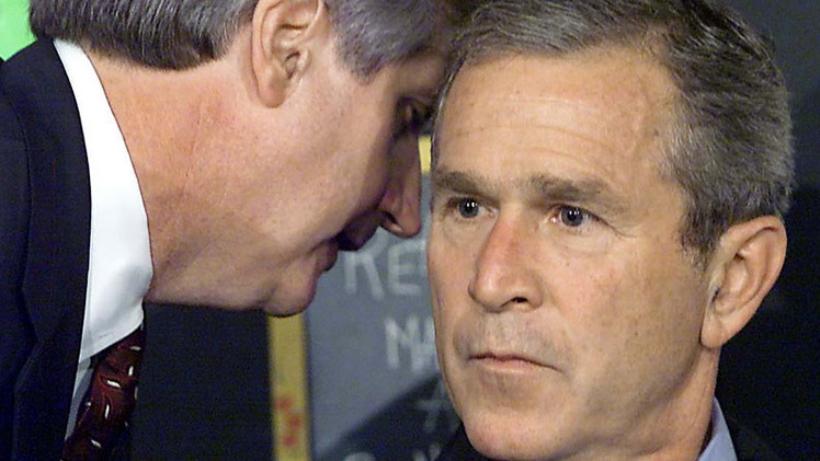 Resultado de imagen para george bush detras derribo torres gemelas gifs