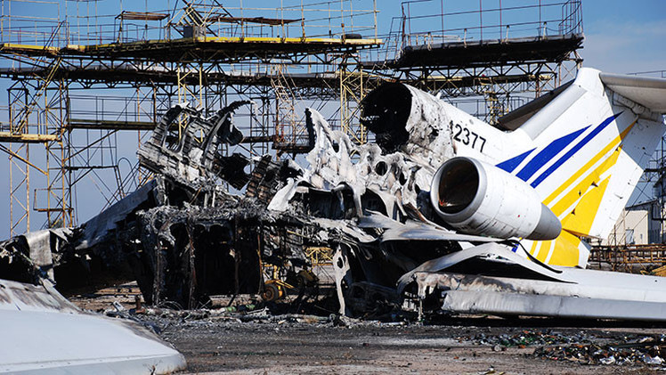 Video: El aeropuerto de Donetsk antes y después de los intensos combates
