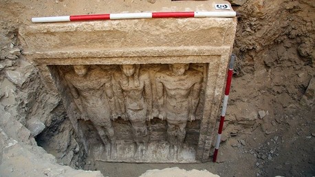 Descubren en Egipto la tumba de una reina desconocida de 4.500 años de antigüedad
