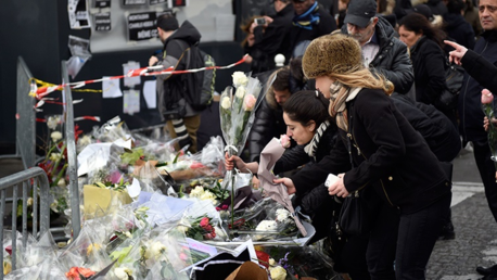 Primeras y escalofriantes imágenes del ataque de un yihadista al supermercado judío de París