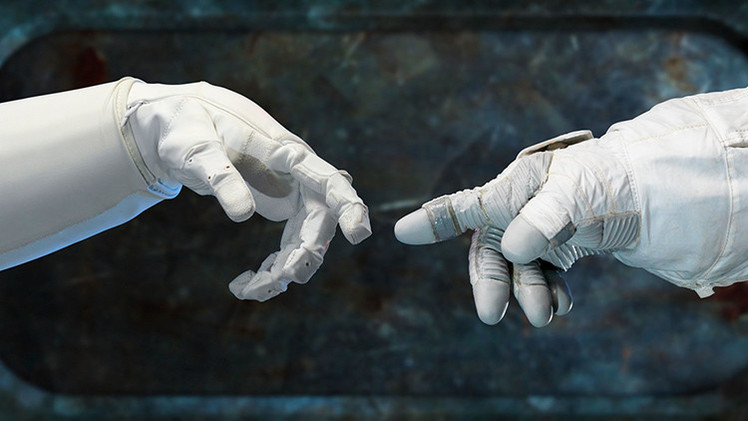"Los robots van a creer en Dios"