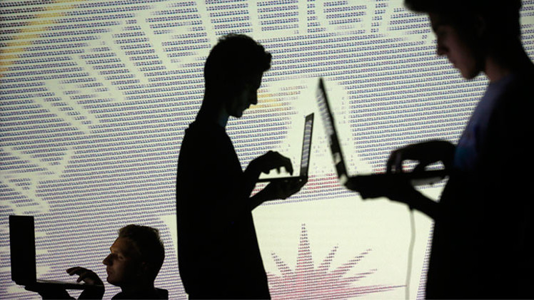 Exagente de la CIA: EE.UU. ha creado un paraíso para los 'hackers'
