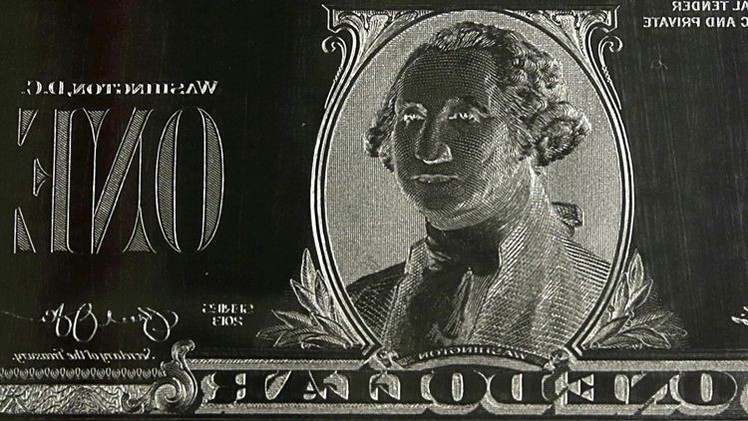 BRICS vs. dólar: Una rivalidad que "podría acabar en guerras frías y calientes"