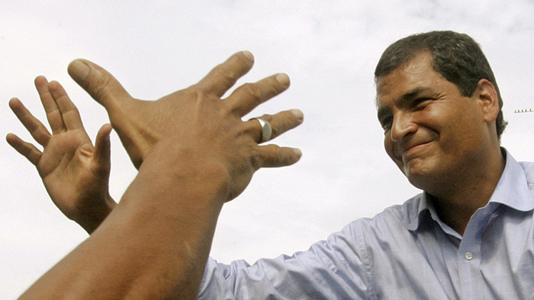 Periodista revela por qué el Ecuador de Correa se convertirá en un "Estado modélico"