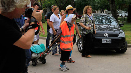Insólito: Una anciana de 91 años camina 1.200 kilómetros para pedir a la Virgen por la paz