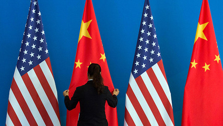 Exsecretario del Tesoro de EE.UU.: "El poder económico de China desvalorizará al dólar"