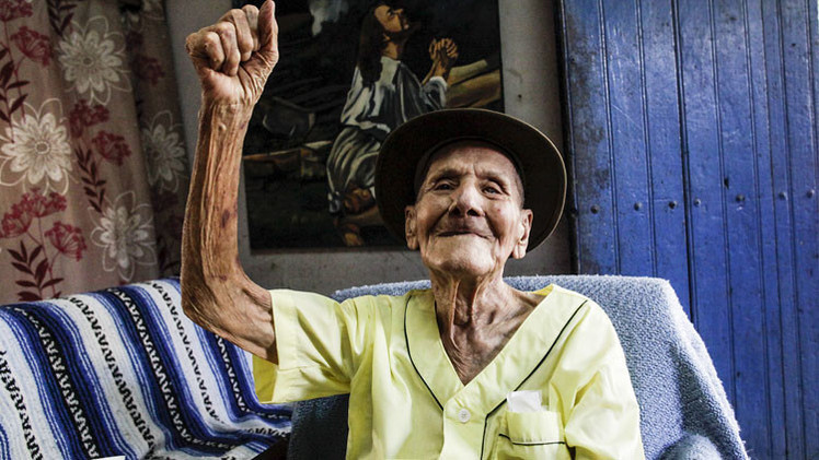 Científicos revelan secretos para poder vivir hasta los 100 años
