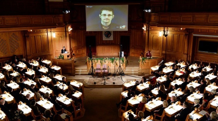 Snowden: En Rusia hago un trabajo más importante y de calidad que en la NSA