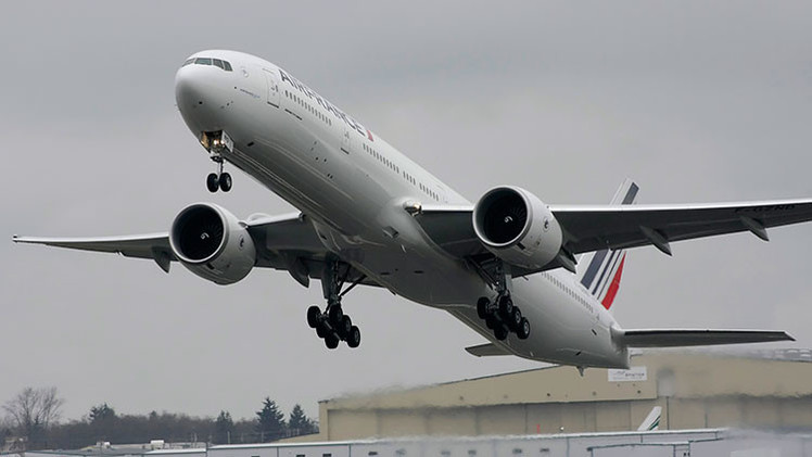 Un Boeing de Air France estuvo a punto de chocar contra un volcán activo en África