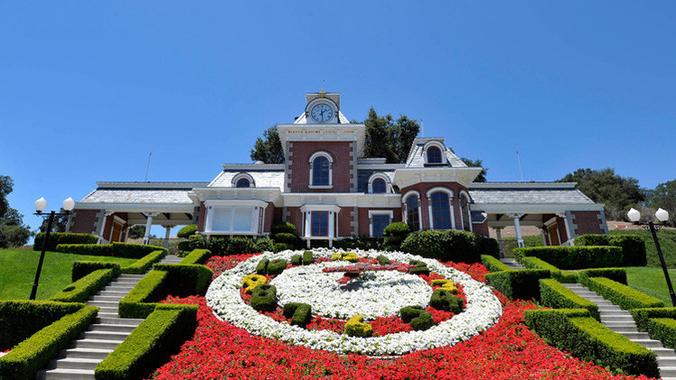 Fotos: Ponen a la venta por 100 millones de dólares el rancho de Michael Jackson renovado