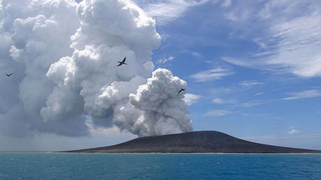 Fácil viene, fácil se va: Nueva isla del Pacífico que nació de un volcán se está 'hundiendo'