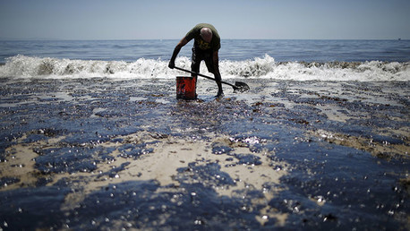 ¿Cuáles son las devastadoras consecuencias de la fuga de 400.000 litros de crudo en California?