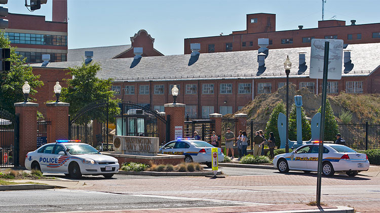 Desmienten la información sobre el tiroteo en un centro de la Marina en Washington
