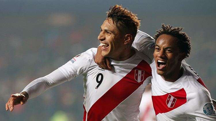Perú vence 2-0 a Paraguay y se lleva el tercer lugar de la Copa América