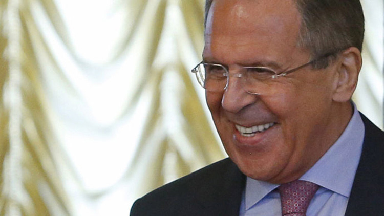 Video viral: Serguéi Lavrov desea un buen fin de semana a todo el mundo con un beso al aire