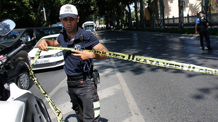 Al menos 3 heridos en un tiroteo en una estación de autobús en Estambul
