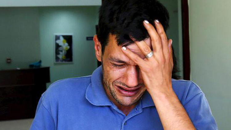 Padre del niño sirio ahogado: "Abracé a mi mujer y niños y me di cuenta de que estaban muertos"