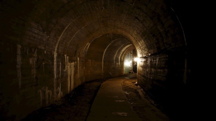 Aparecen fotografías del oro escondido en el legendario tren nazi en Polonia, ¿son reales?