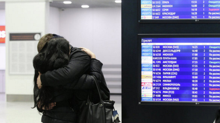 Medios: El avión accidentado ruso ardió en el pleno vuelo