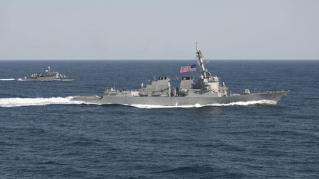 Los buques de guerra chinos advirtieron al destructor estadounidense USS Lassen