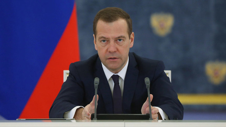 Primer ministro ruso: "El Estado Islámico declaró la guerra contra el mundo civilizado"